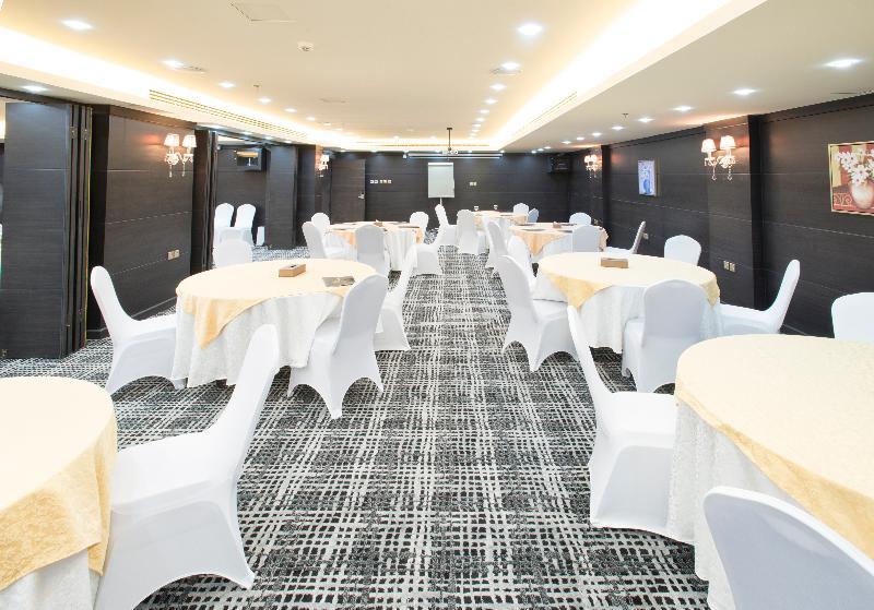 Golden Bujari Alulaya Hotel Al-Chubar Zewnętrze zdjęcie