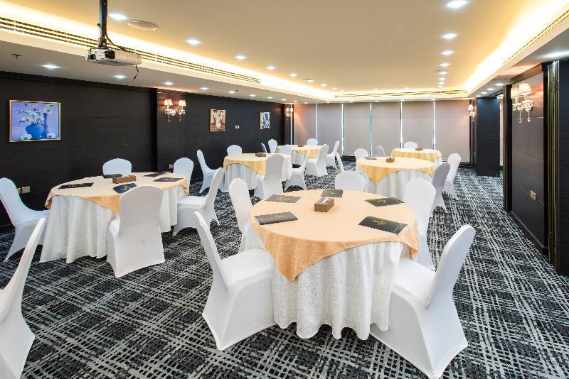 Golden Bujari Alulaya Hotel Al-Chubar Zewnętrze zdjęcie